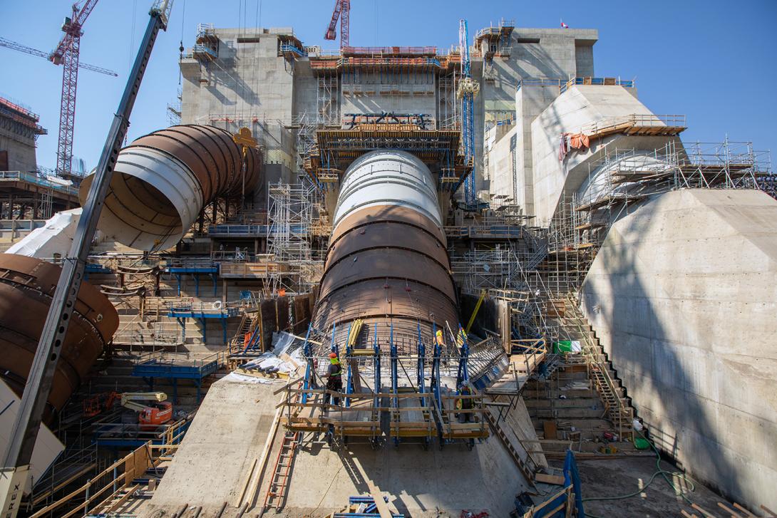 Penstock units 1, 2, and 3, with the intake gates. | July 2021