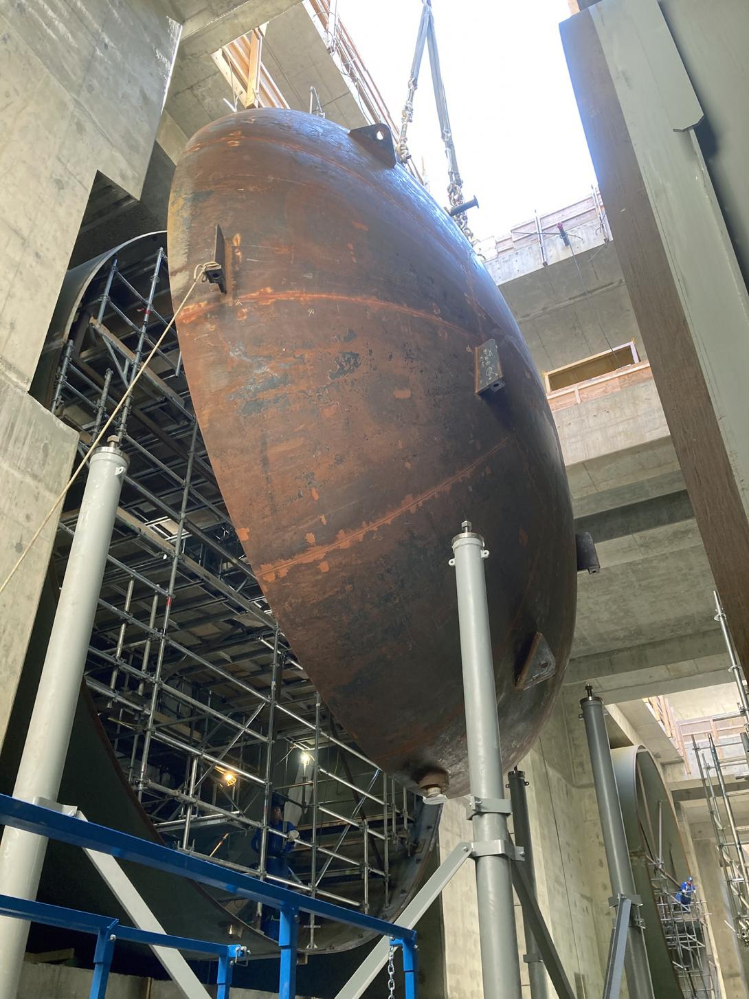 The spiral case bulkhead is welded in place to complete the hydrostatic test and pressurized seal of the spiral case. | July 2021