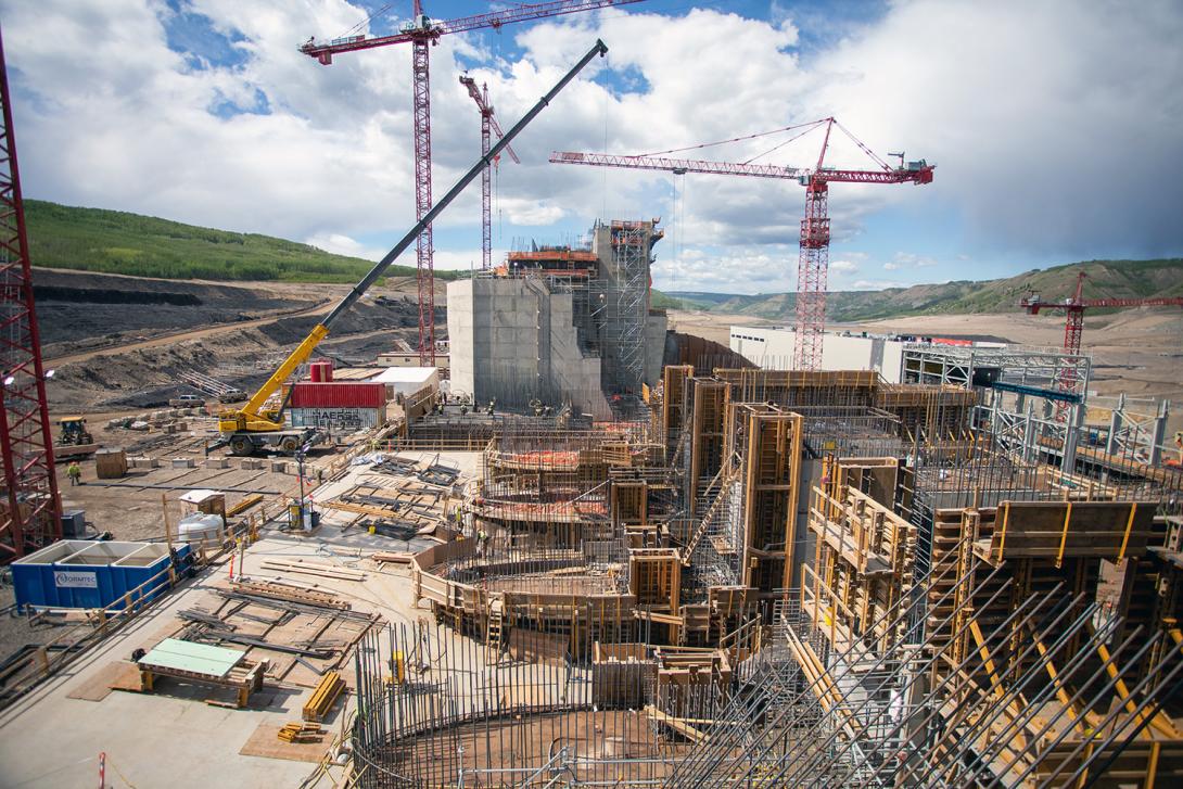 Upper spillway headworks under construction. The spillway will allow the passage of large volumes of water from the reservoir into the river channel downstream. | May 2021