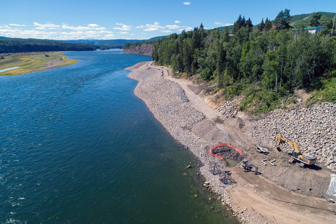 Aerial view of the upstream end of Hudson’s Hope berm. | July 2022