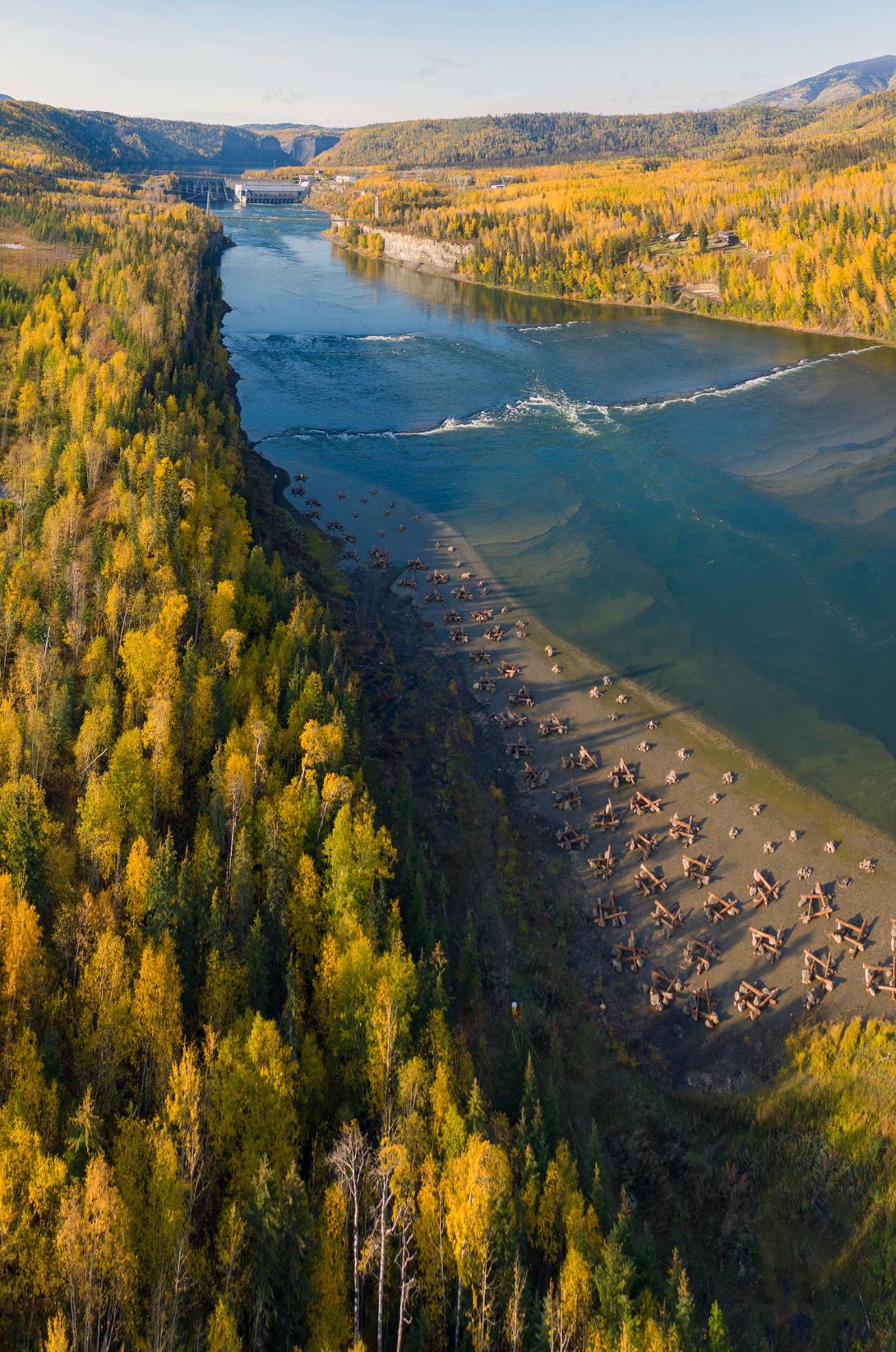 Work on the Maurice Creek spawning shoal is complete, as viewed downstream of the Peace Canyon Dam. ! September 2022