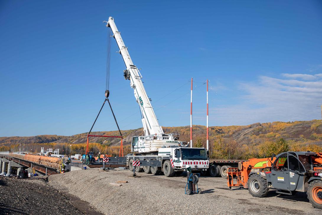 Installing the expansion joint at the east abutment of the Farrell Creek Bridge. ! September 2022