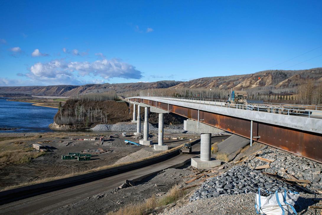 West-facing view of the Farrell Creek Bridge. | October 2022