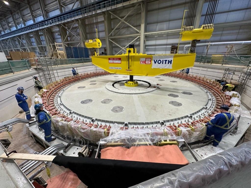 First turbine rotor placed into generator pit
