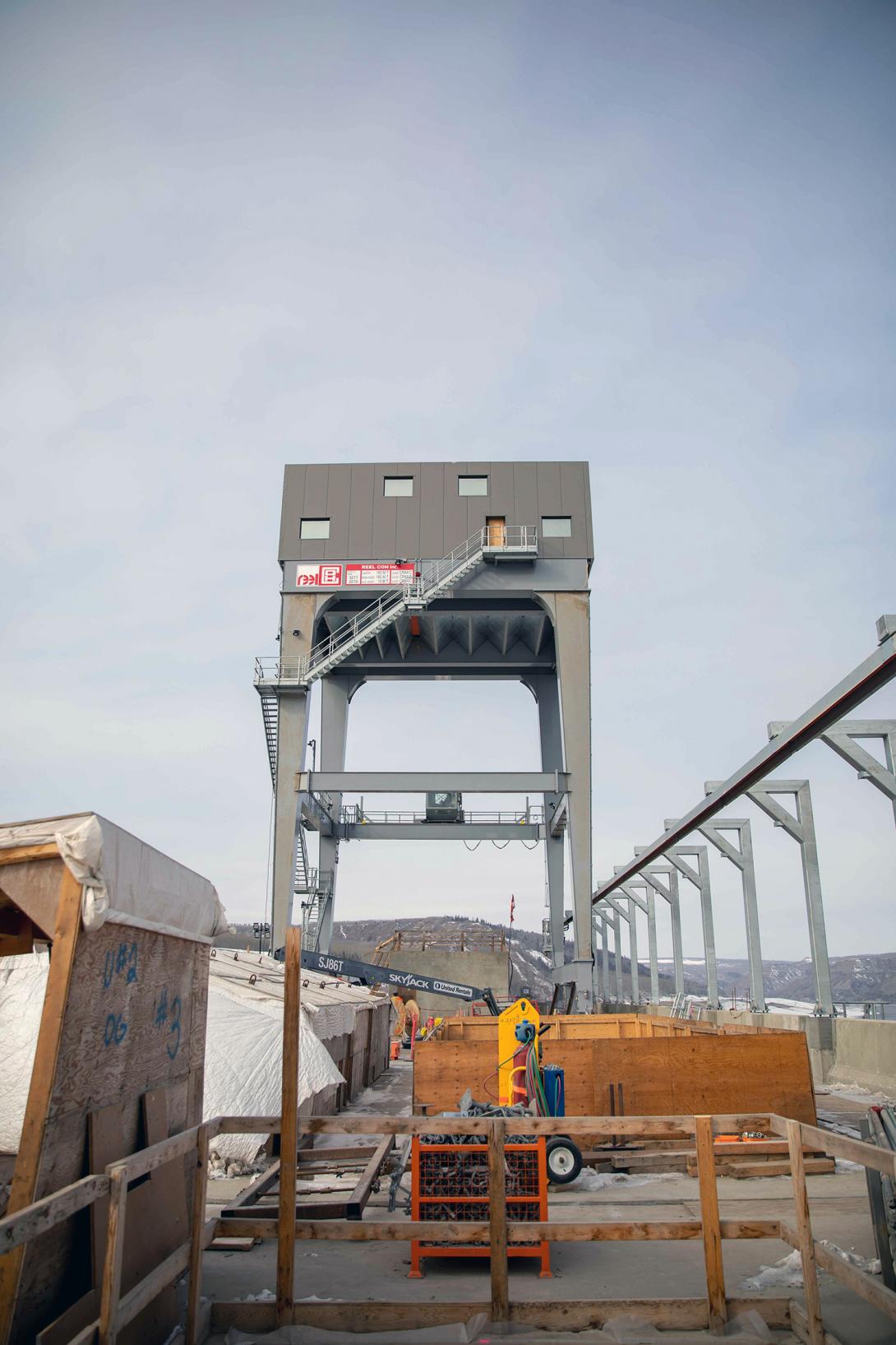 This gantry crane lifts the intake gates. It is on rails to allow movement between intake units 1 through 6. | March 2023