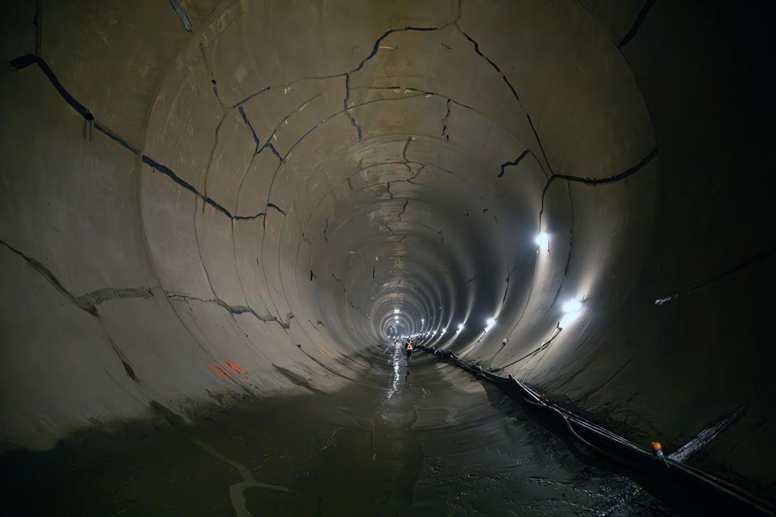 Diversion tunnel two is closed and drained to begin the process of reservoir filling. | July 2023