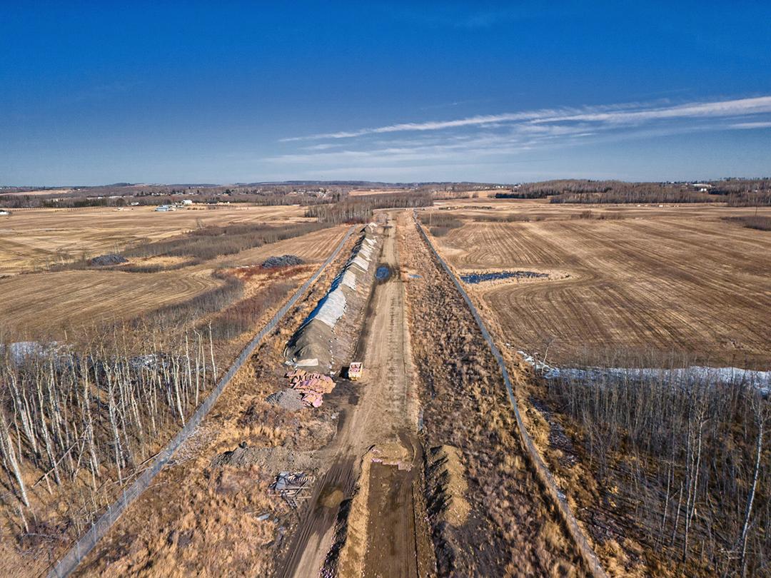 The northern part of a 5-kilometre-long conveyor has been removed from the right-of-way. All fencing expected to be removed by early May. | March 2024