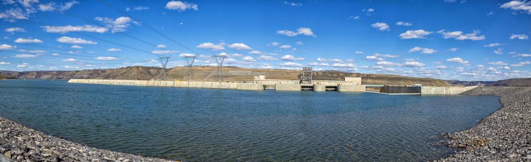 The approach channel is approximately 340 metres wide by 1,200 metres long, and it covers 275,000 square metres.   34 Canadian football fields would fit into this space. | April 2025