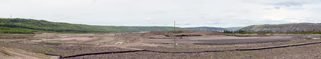Eastern perimeter of central area A reclamation area. Fencing shown in the foreground is used to prevent amphibians from entering the construction area. | May 2025