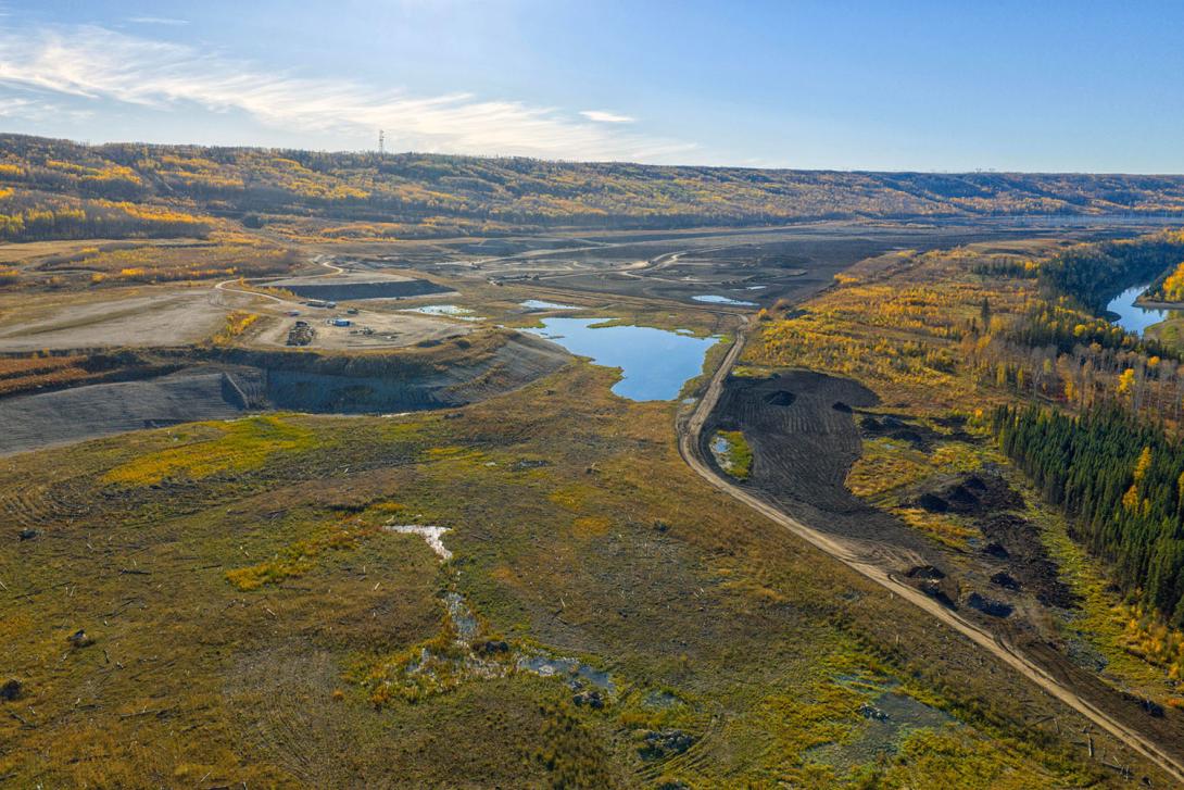 The northeast section of Area A was reclaimed in 2024 and planted in May 2025 with lodgepole pine, white spruce, trembling aspen, balsam poplar, sitka alder, paper birch, Bebb’s willow, coyote willow, prickly rose, saskatoon, golden rod, and raspberry. | October 2025