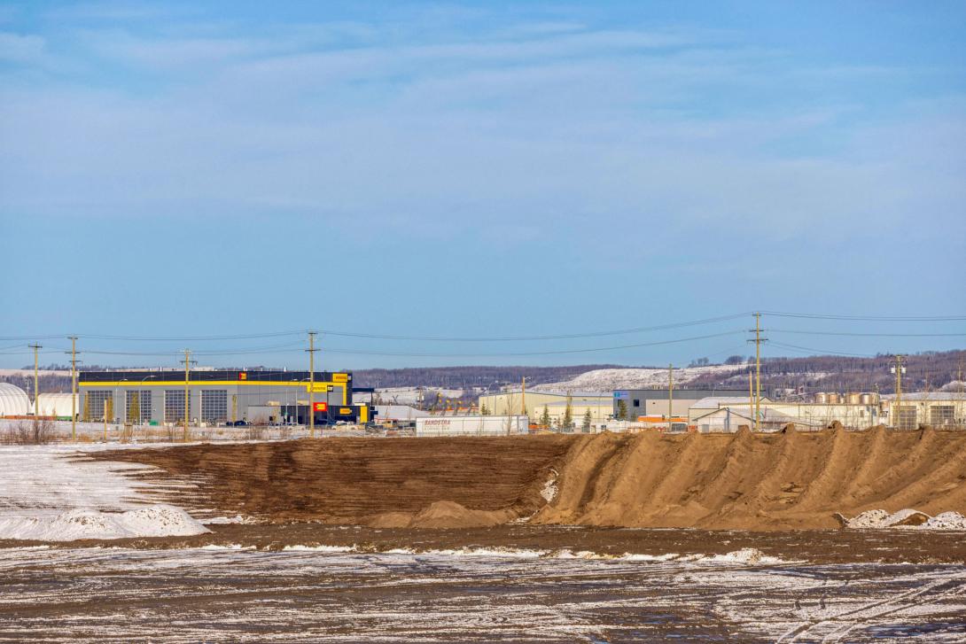 Material stockpiled on-site is now used to reclaim the northeast corner of the 85th Avenue Industrial Lands. | October 2025